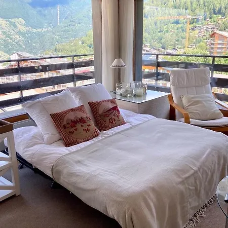 Sunny Mountain View In Town By Jolidi Apartment *